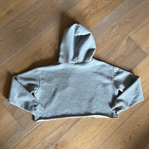 Wild Fable Cropped Hooded Sweatshirt in Heather Gray - Picture 8 of 8